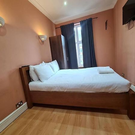 לונדון Cute One Bedroom Apartment מראה חיצוני תמונה