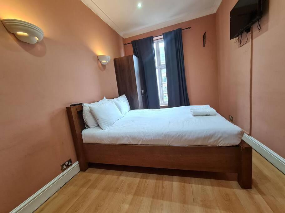 לונדון Cute One Bedroom Apartment מראה חיצוני תמונה